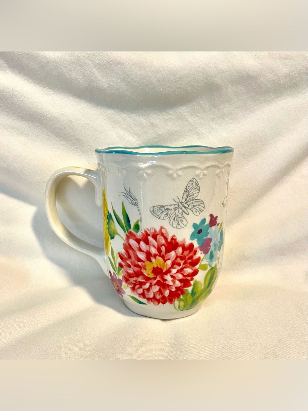 PIONEER WOMAN Blooming Bouquet Butterflies Design - Coffee/Tea Mug/Cup - 16 oz